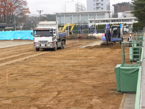 野球場表土除去